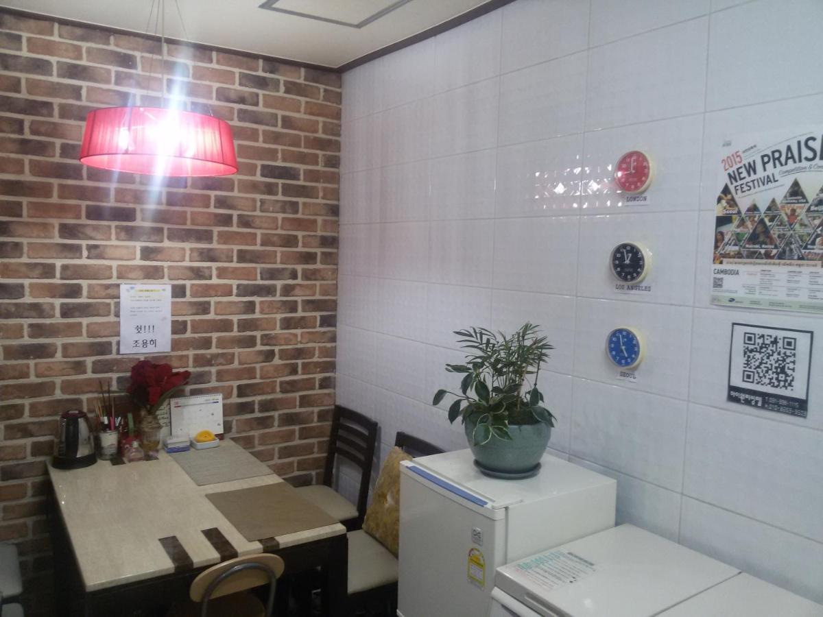 I Want Livingtel Hotel Yongin Buitenkant foto